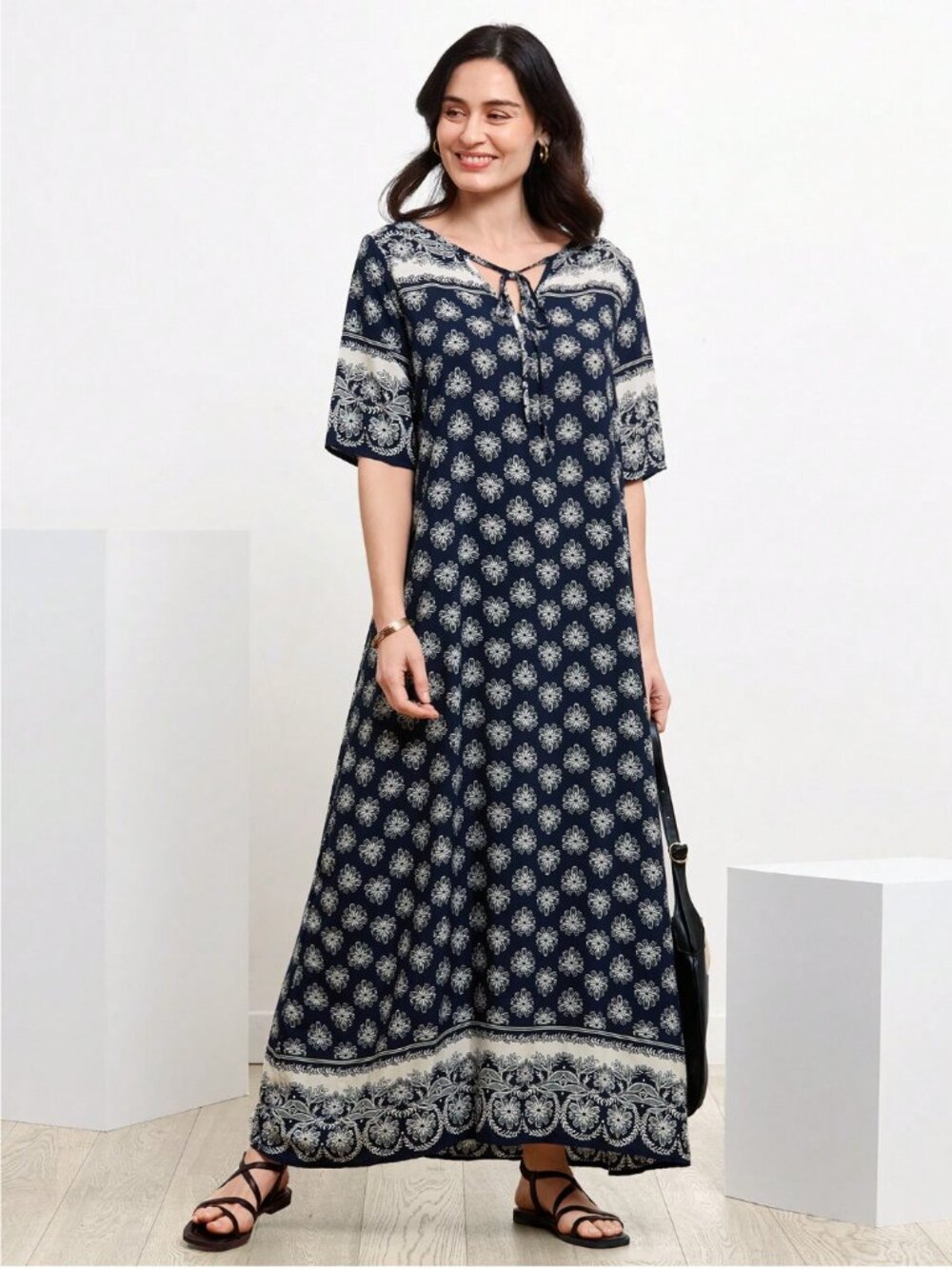 EMERY ROSE Navy and White Tie Neck Allover Floral Print Dress - XL (US 14)
